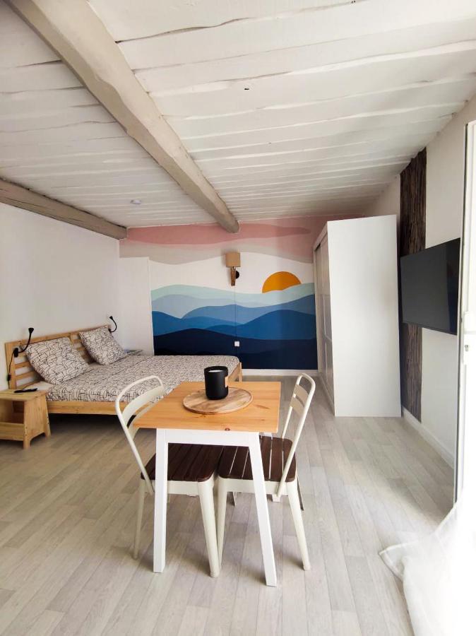 Grand Studio & Terrasse Privee Hyères Dış mekan fotoğraf